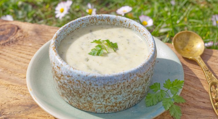 Kerbel-Creme-Suppe