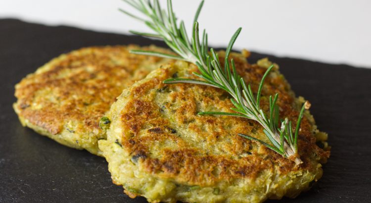 Quinoa-Bratlinge